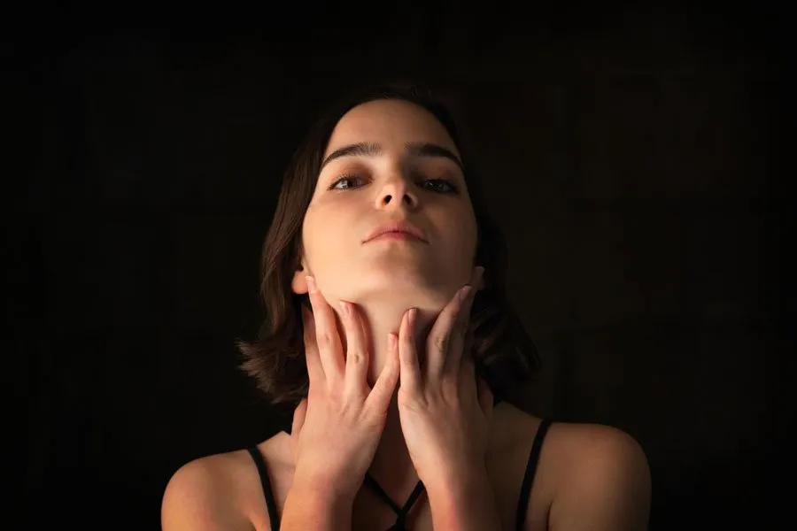 Article Header Image - A Custom Bronze Tone Can Be Blended to Match and Compliment Your Skin Tone